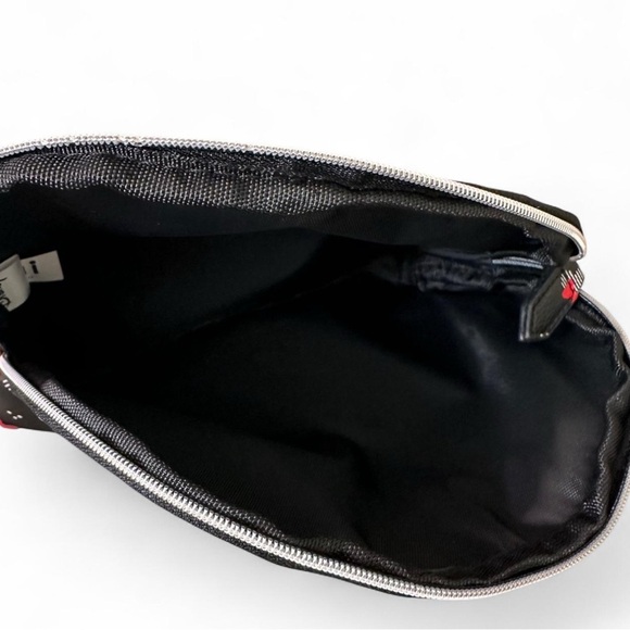 Disney Minnie Mouse Cosmetics Travel Bag Red Bow Black Pouch Zipper Bag - Picture 4 of 7